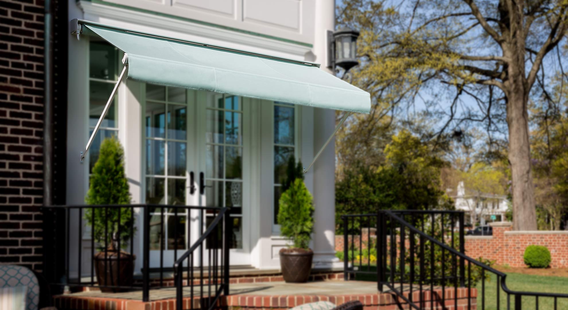 Retractable Awnings And More From Solair Shade Solutions Solair